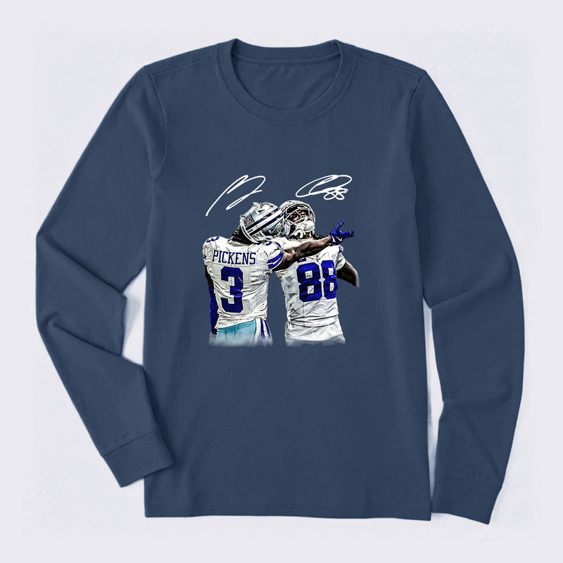 Vintage Close-Up Football Athlete Signature Graphic Long Sleeve T-Shirt