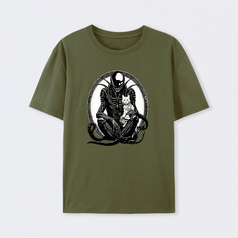 Xenomorph And A Cat T-Shirt