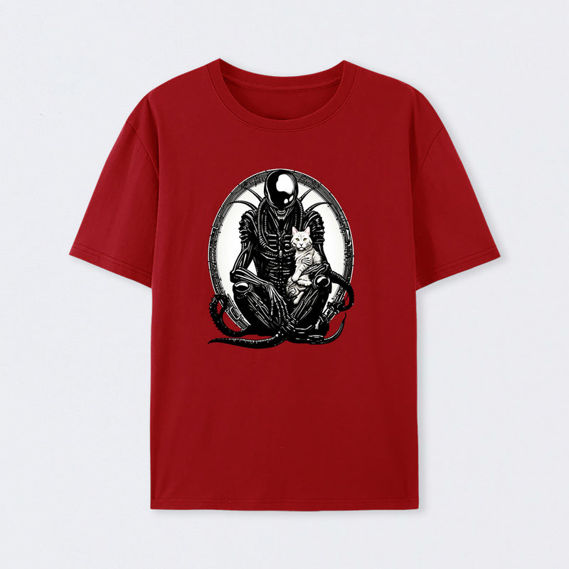 Xenomorph And A Cat T-Shirt