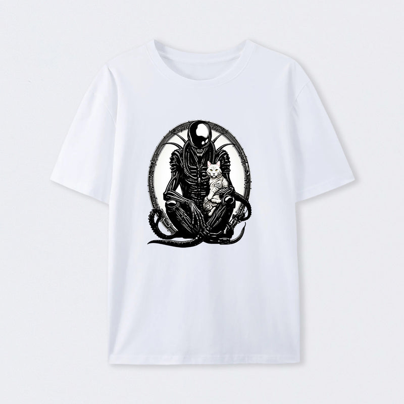 Xenomorph And A Cat T-Shirt